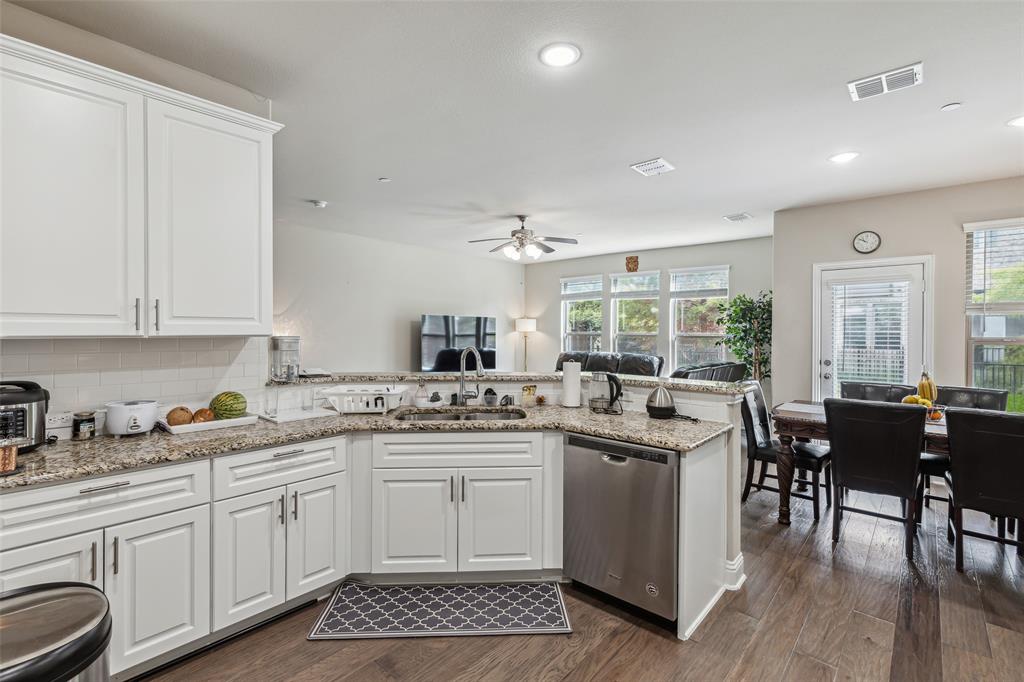 Harvard Villas - Residential Lease