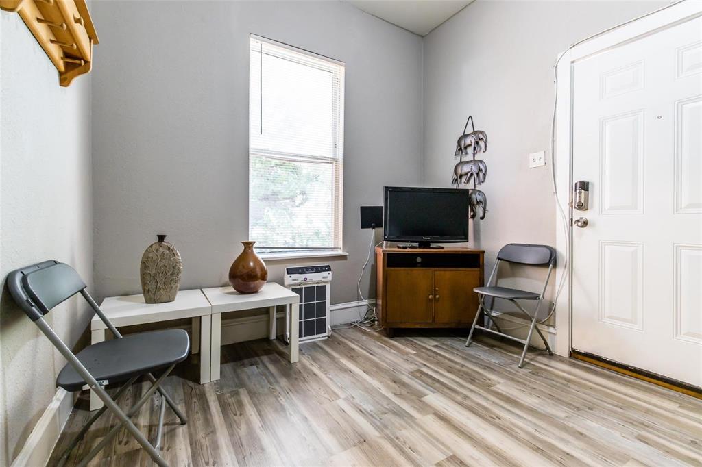 237 W Brooklyn Avenue