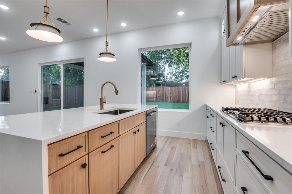 Mount Auburn - Residential