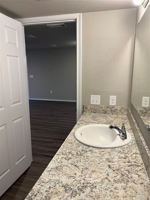 Sable Rdg Condos - Residential