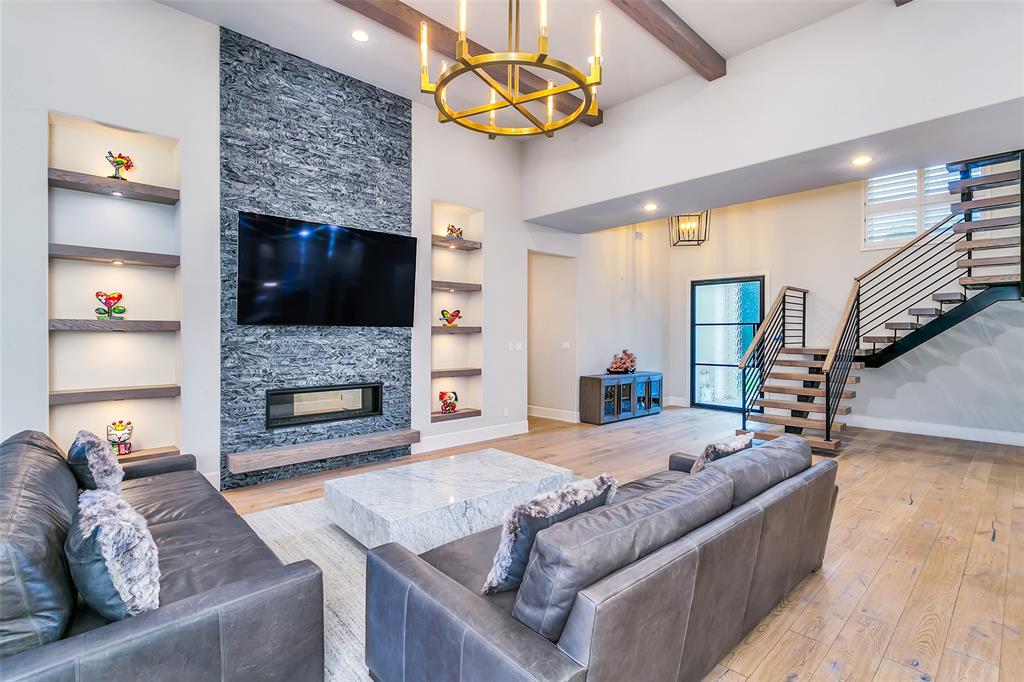 Mario Biasiolli Add - Residential