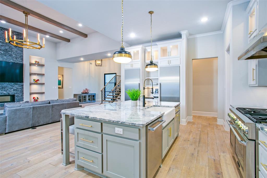 Mario Biasiolli Add - Residential