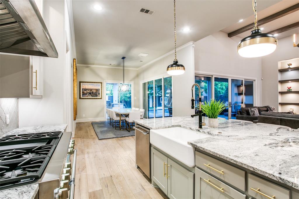 Mario Biasiolli Add - Residential