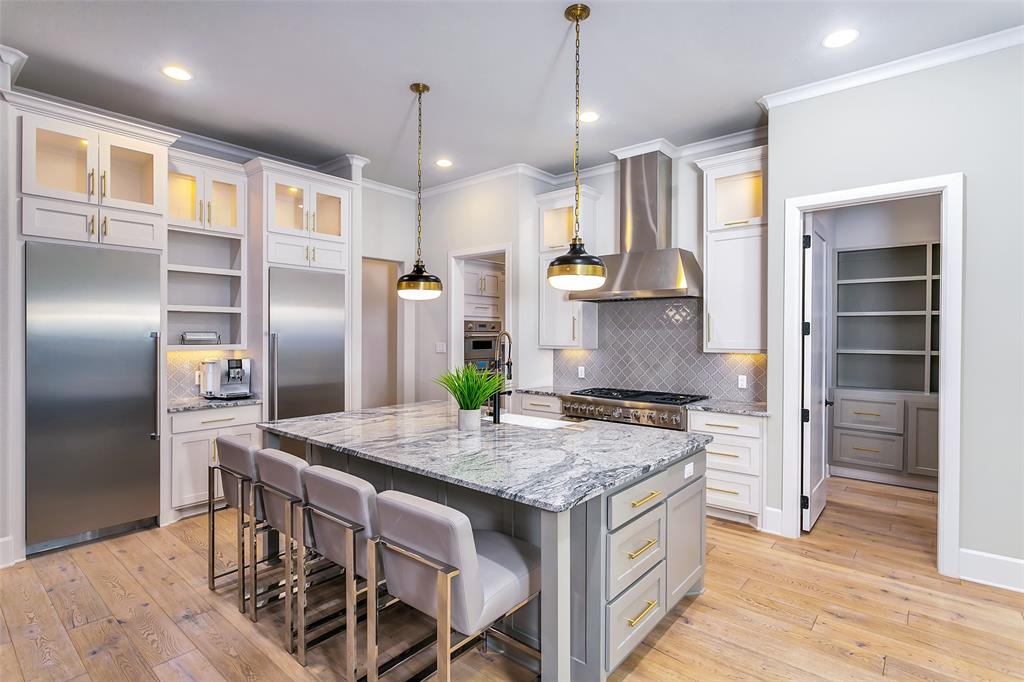 Mario Biasiolli Add - Residential