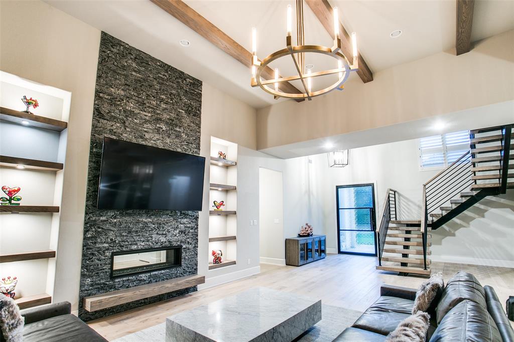 Mario Biasiolli Add - Residential