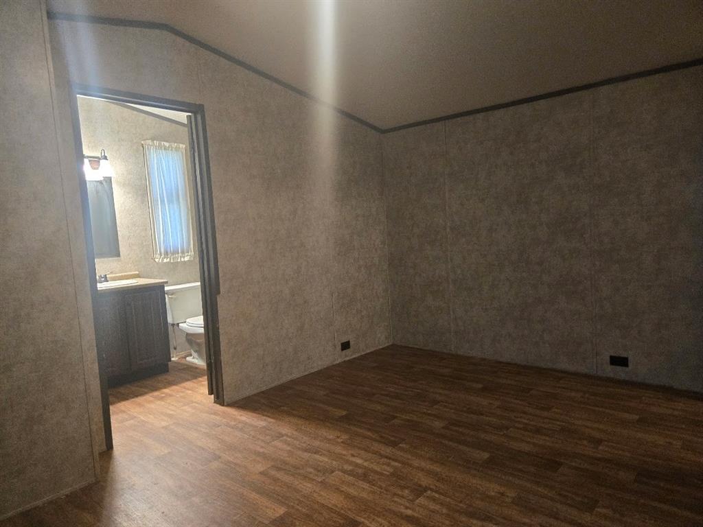 SOUTHERN OAKS - Residential