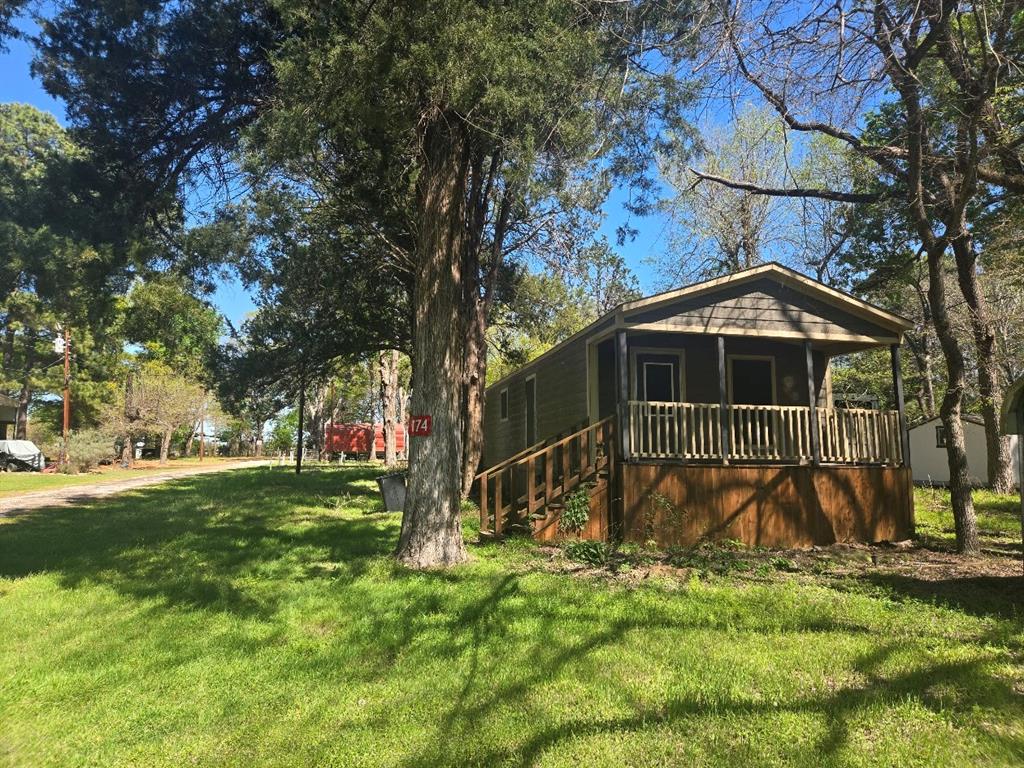 SOUTHERN OAKS - Residential