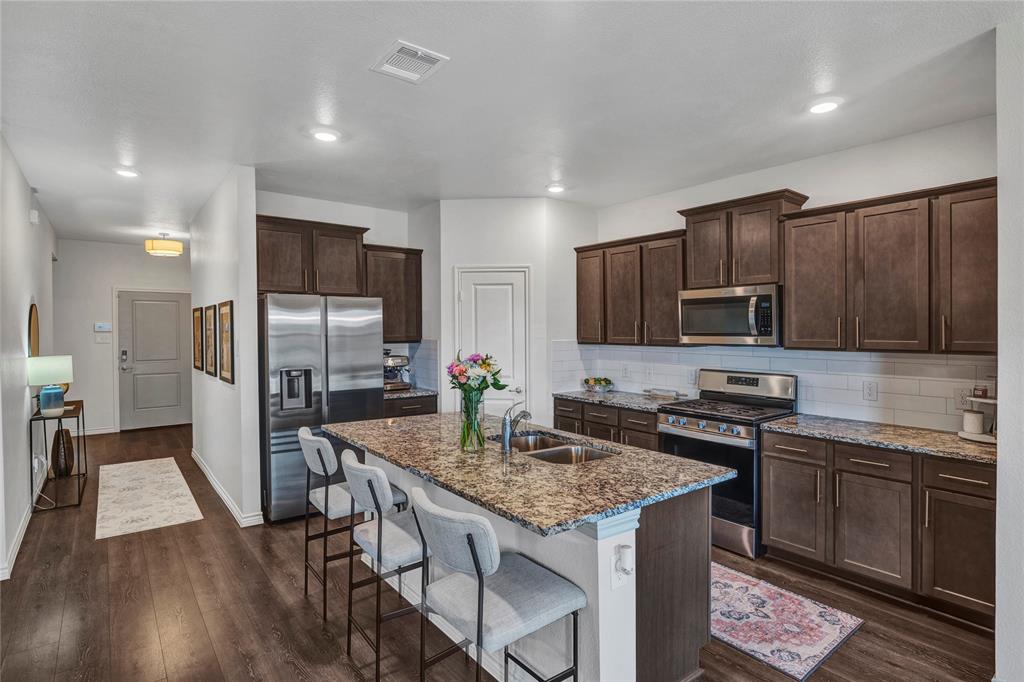 1104 Maverick Way