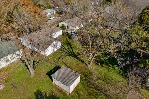 A home in Corsicana