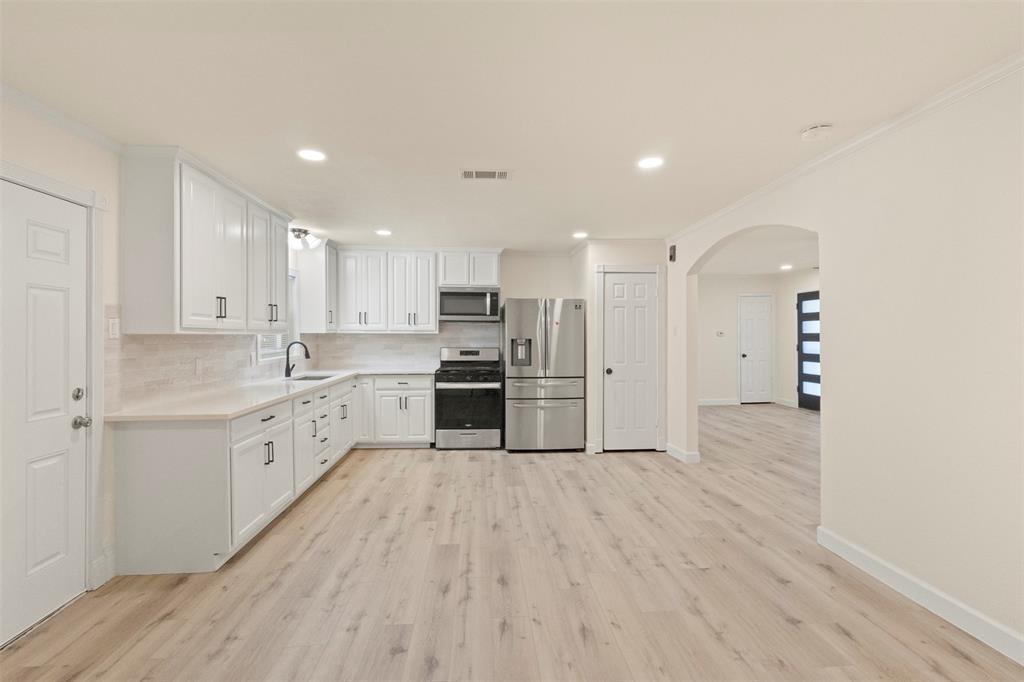 2810 Altman Drive