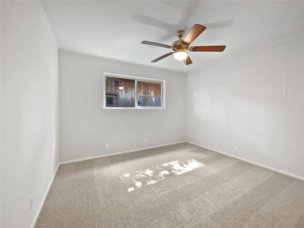 4016 Lynbrook Lane