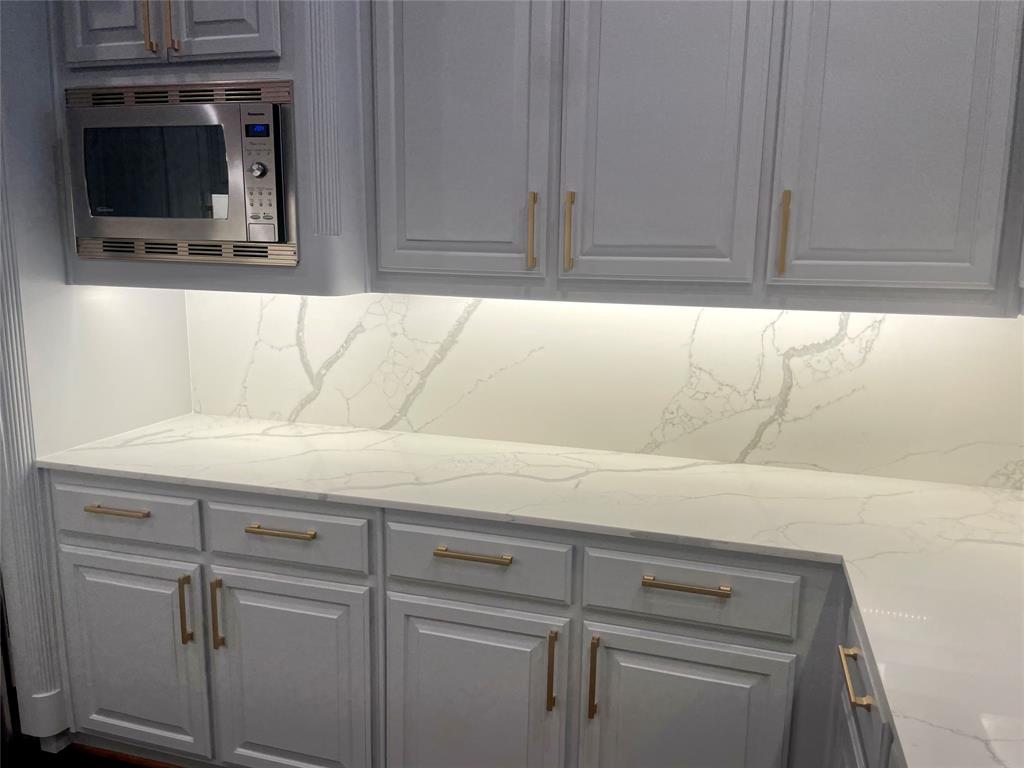 Lexington Herschel Ph 01 - Residential Lease