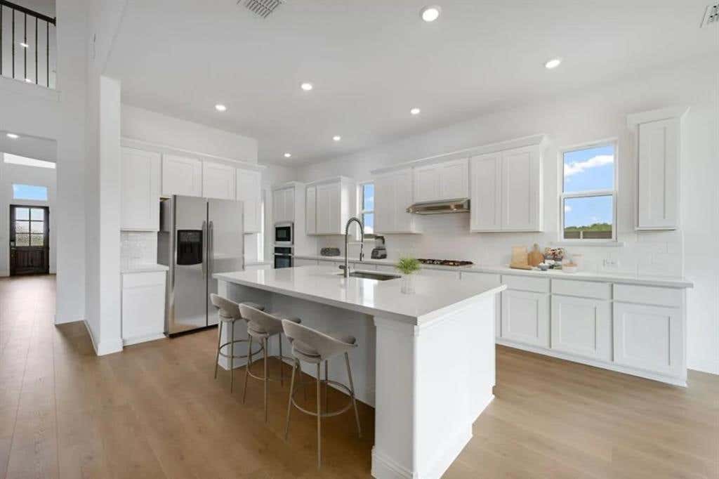 Photo of 418 Chatham Street, Lakewood Village, TX 75068 (MLS # 21350666)