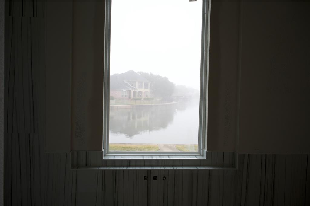 Waters Edge - Residential