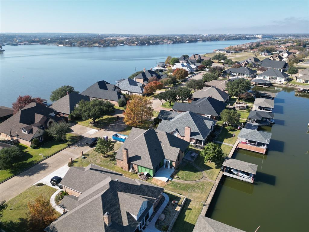 Waters Edge - Residential