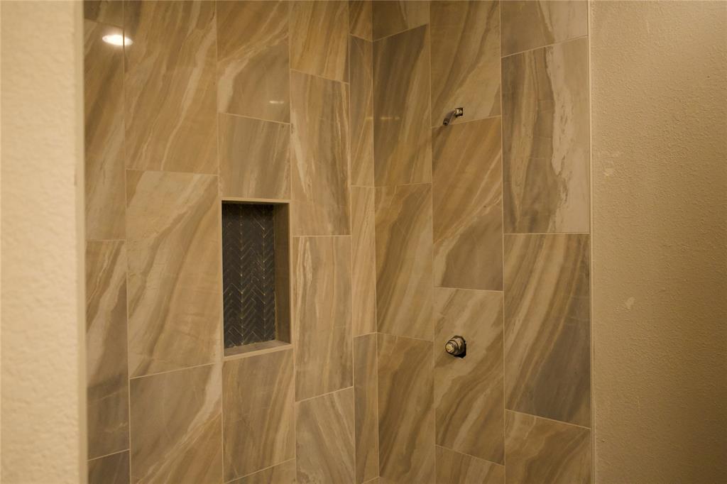 Waters Edge - Residential