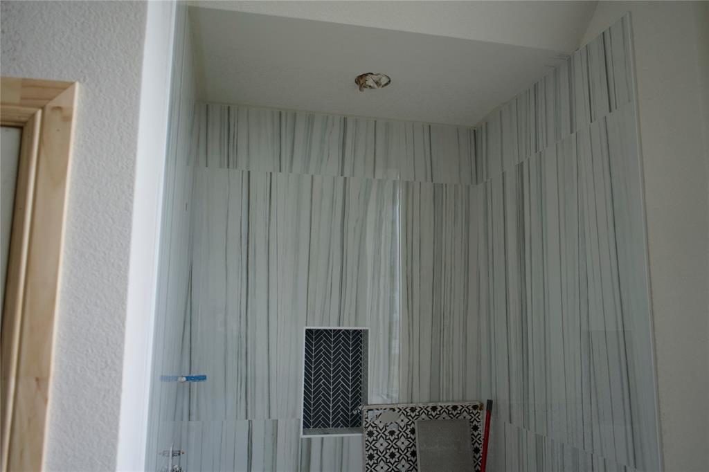 Waters Edge - Residential