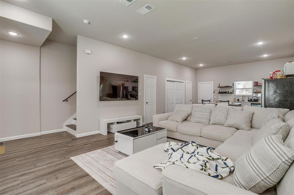 Riverside Add - Residential