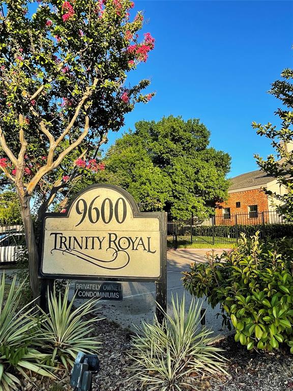 Trinity Royal Condos - Residential
