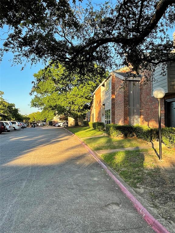 Trinity Royal Condos - Residential