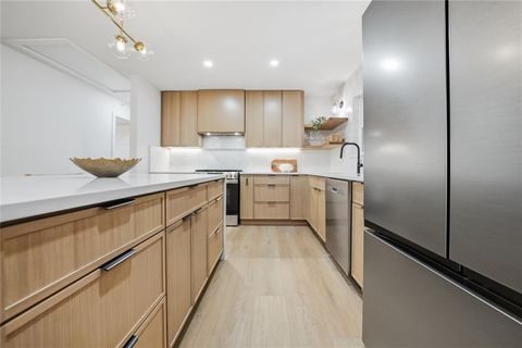 11743 Neering Drive Dallas TX 75218