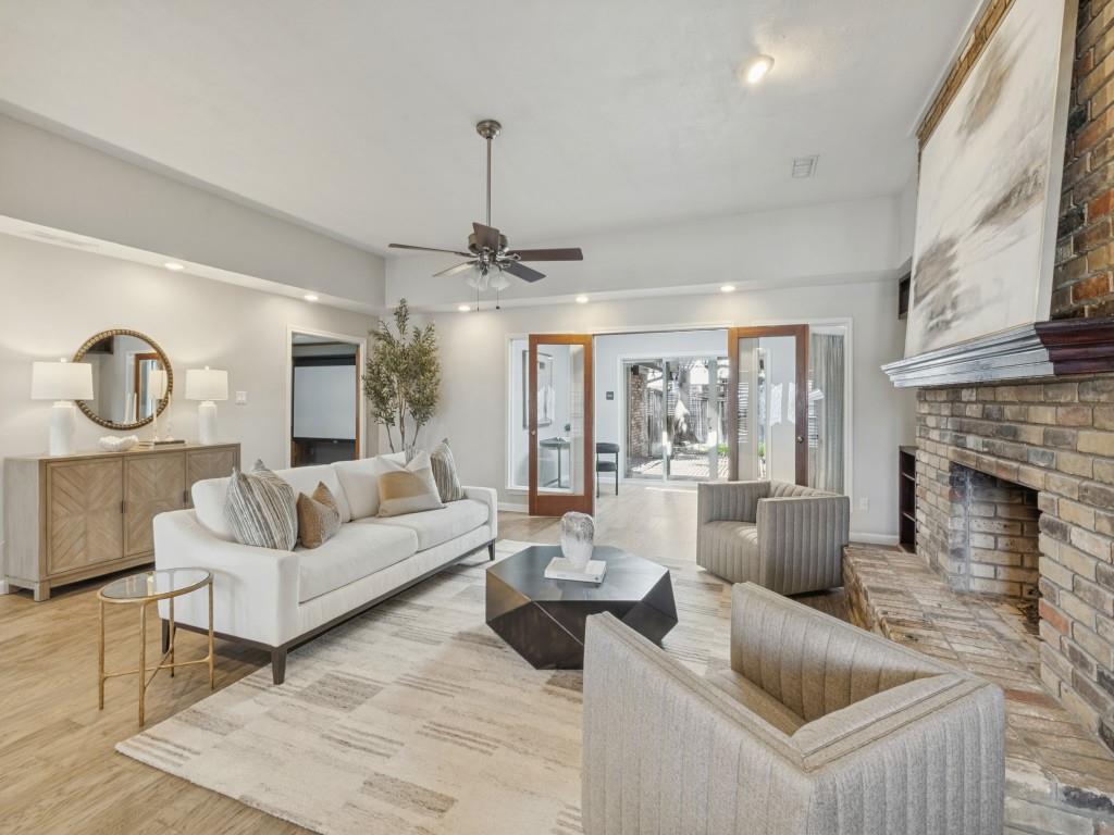 10123 Apple Creek Drive