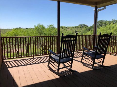 A home in Comanche