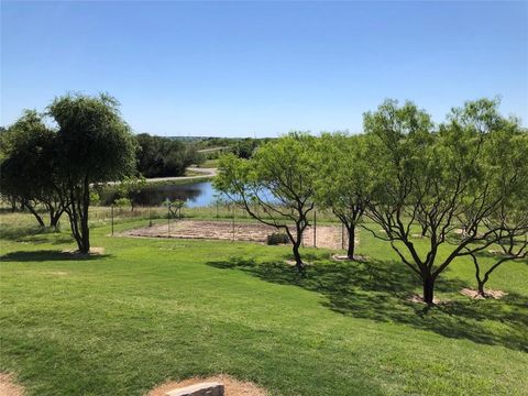 A home in Comanche