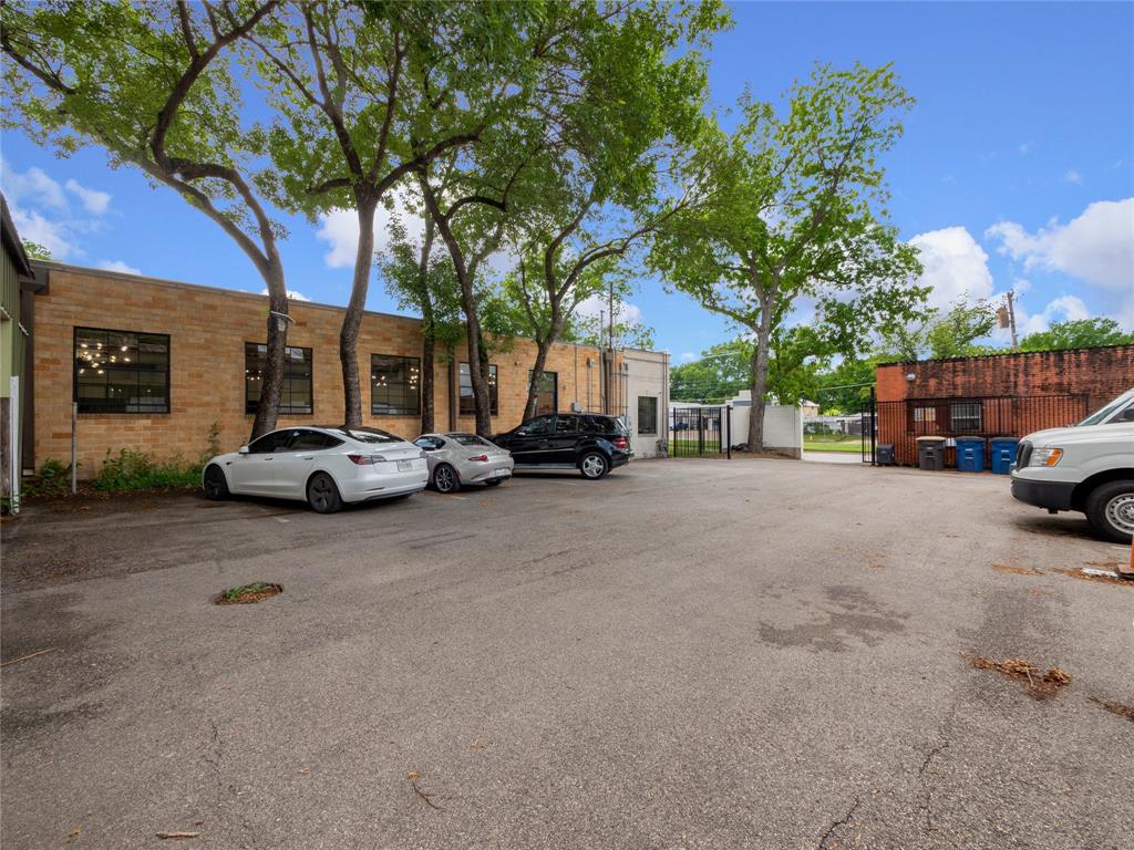 1212 SOUTH RIVERFRONT - Commercial Sale