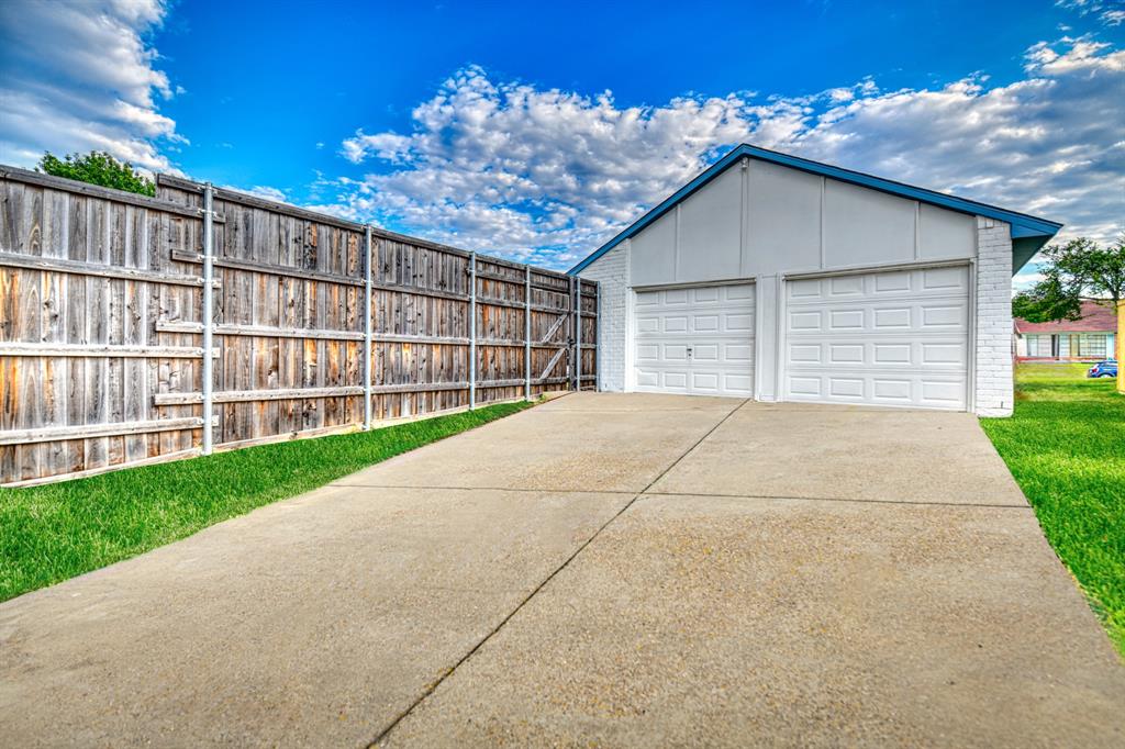 2513 Poplar Trail