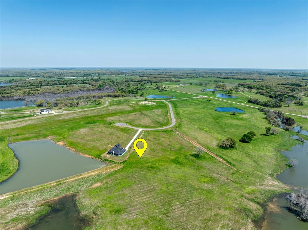 The Peninsula - Land