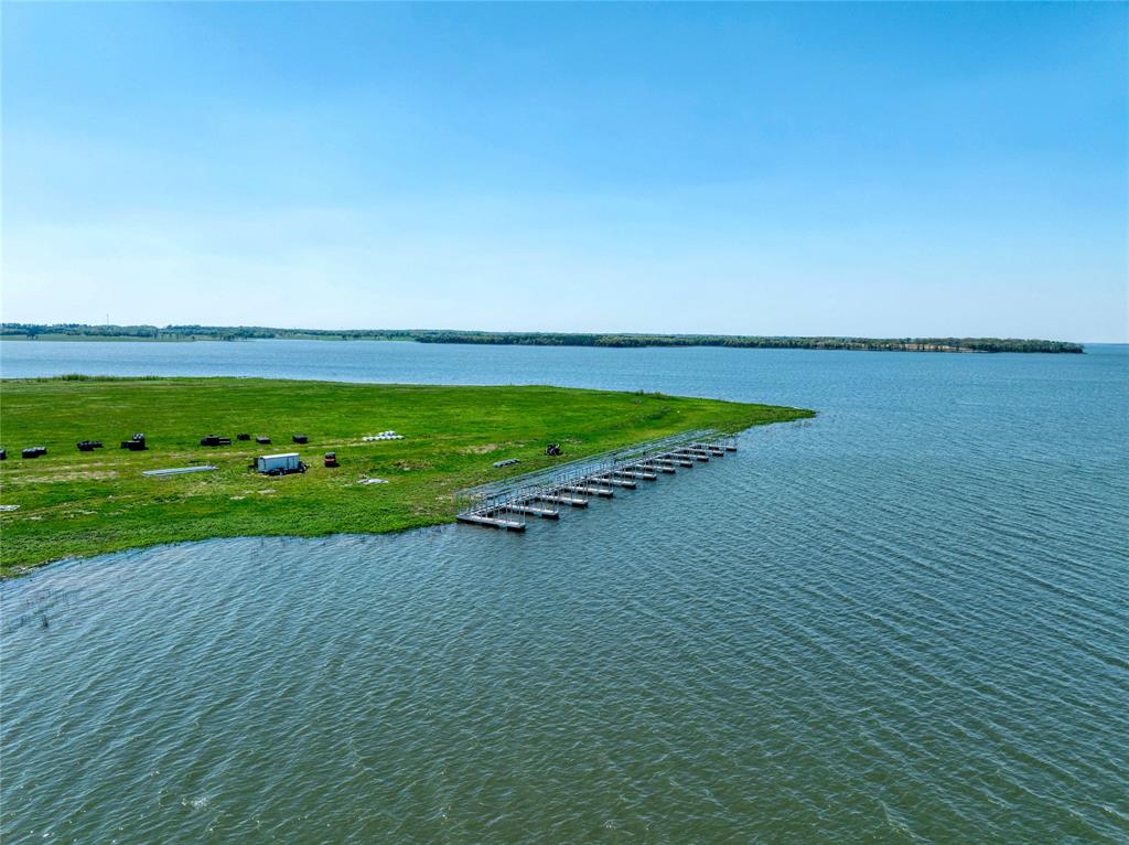 The Peninsula - Land