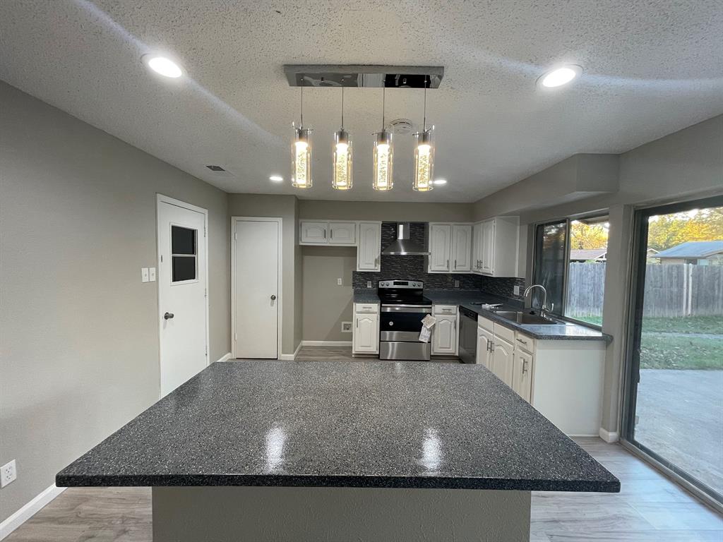 Midway Park Add - Residential Lease