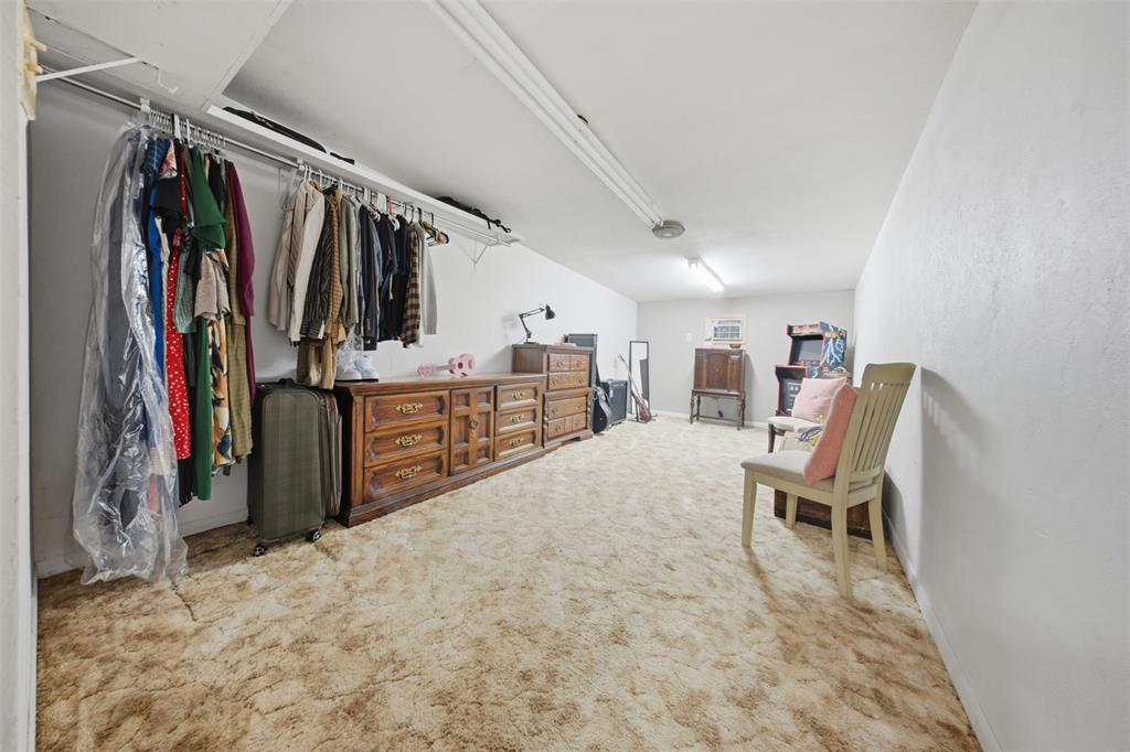 Lynch Add - Residential