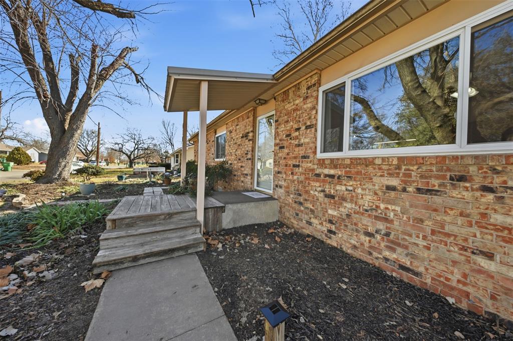 Lynch Add - Residential