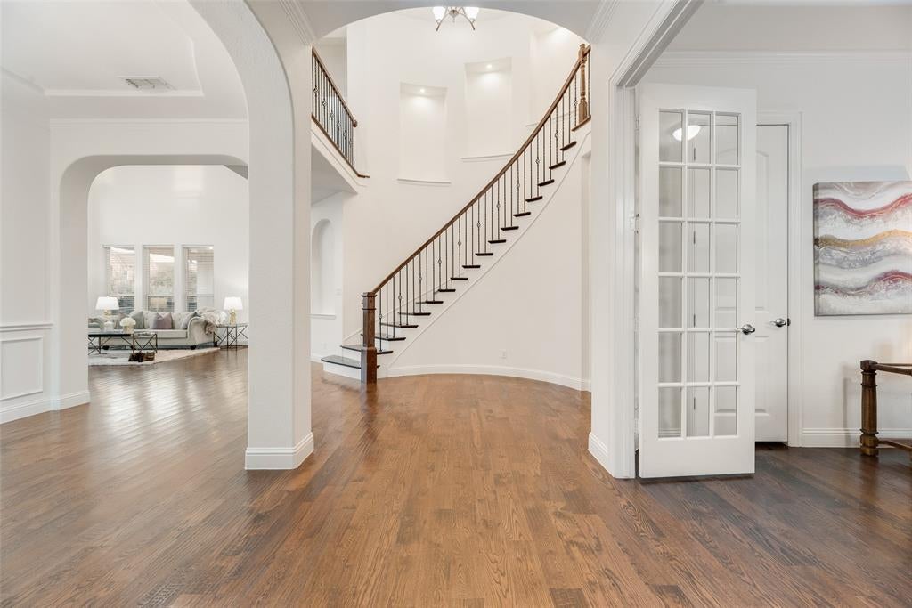 2408 Brisbane Lane
