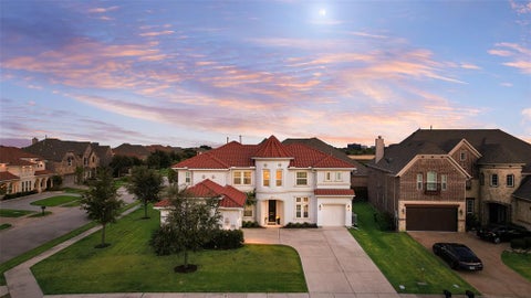 Photo of 2408 Brisbane Lane, Plano, TX 75075 (MLS # 21388304)