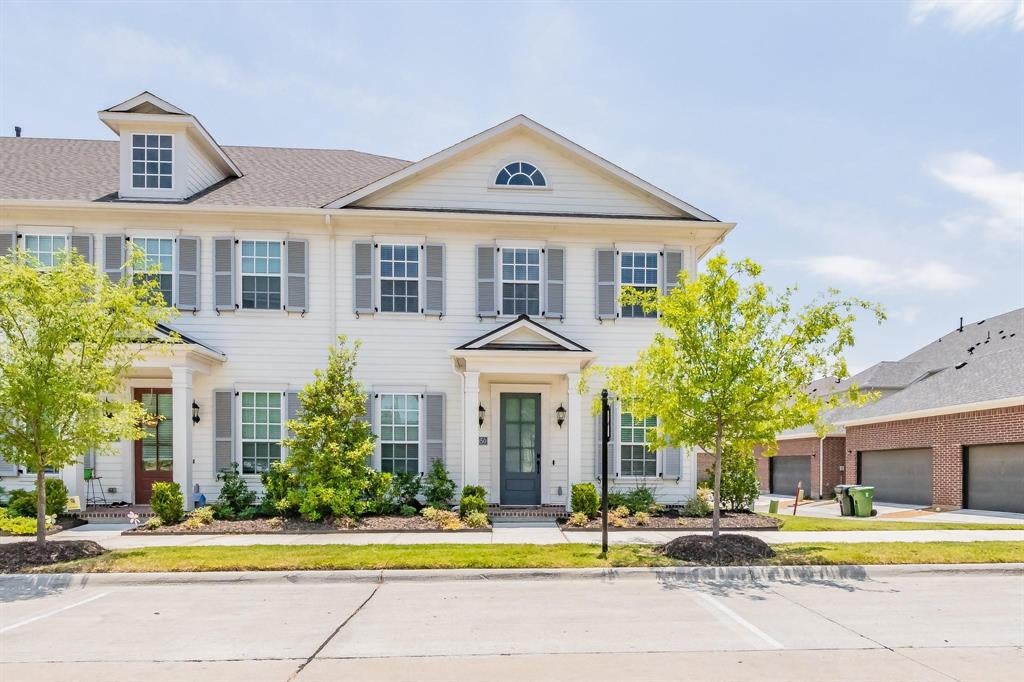 8850 Ice House Drive