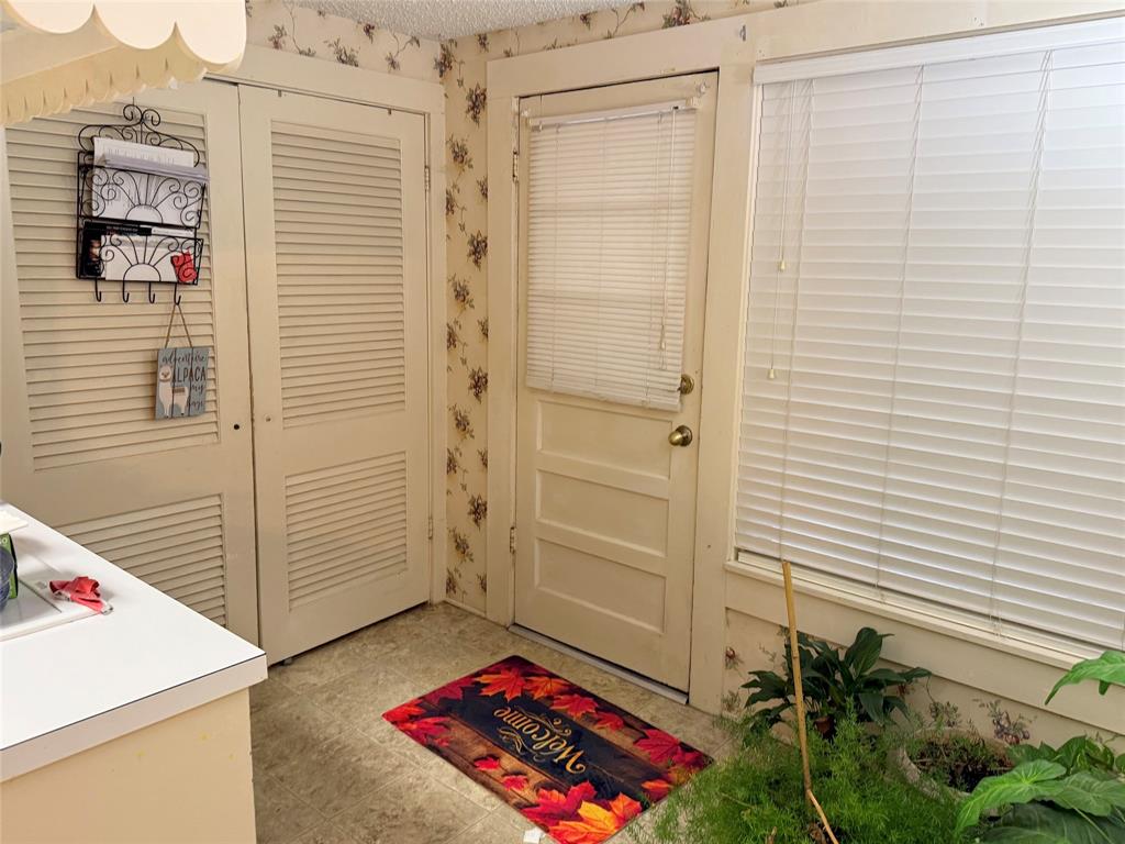 Lawrence - Residential