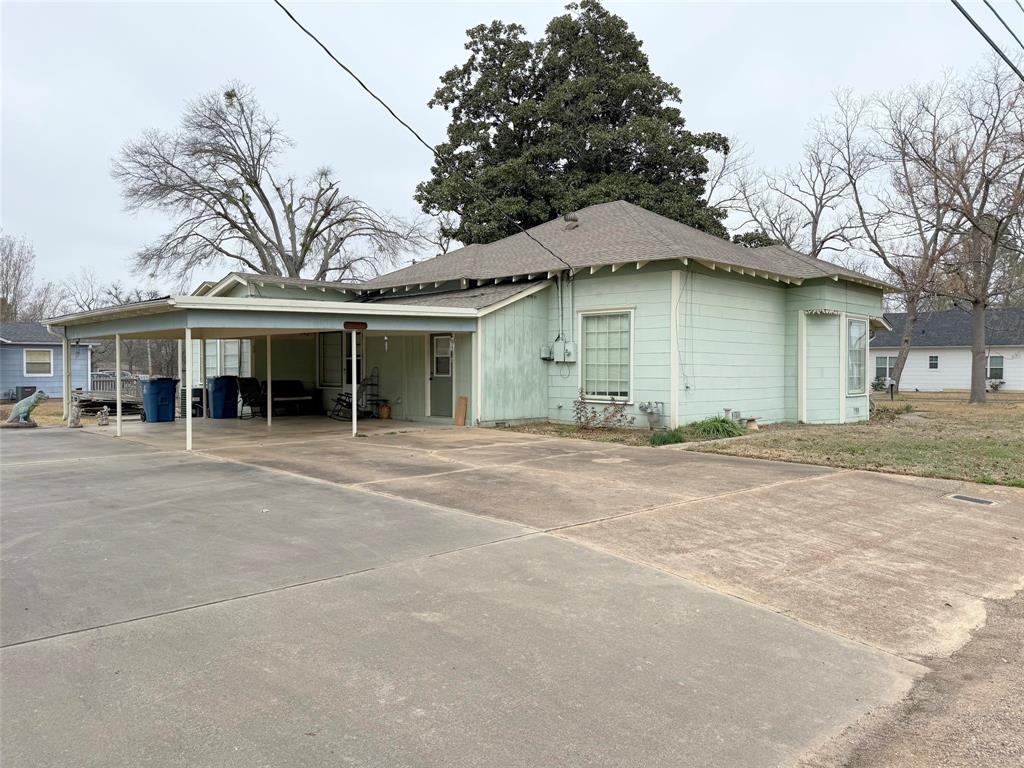 Lawrence - Residential