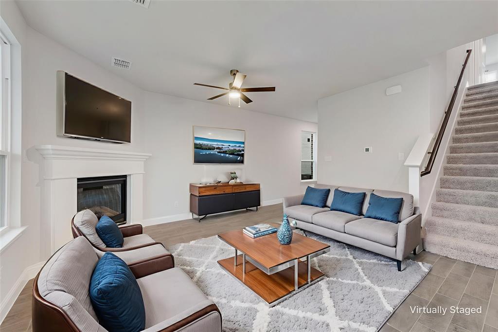 916 Santa Lucia Drive