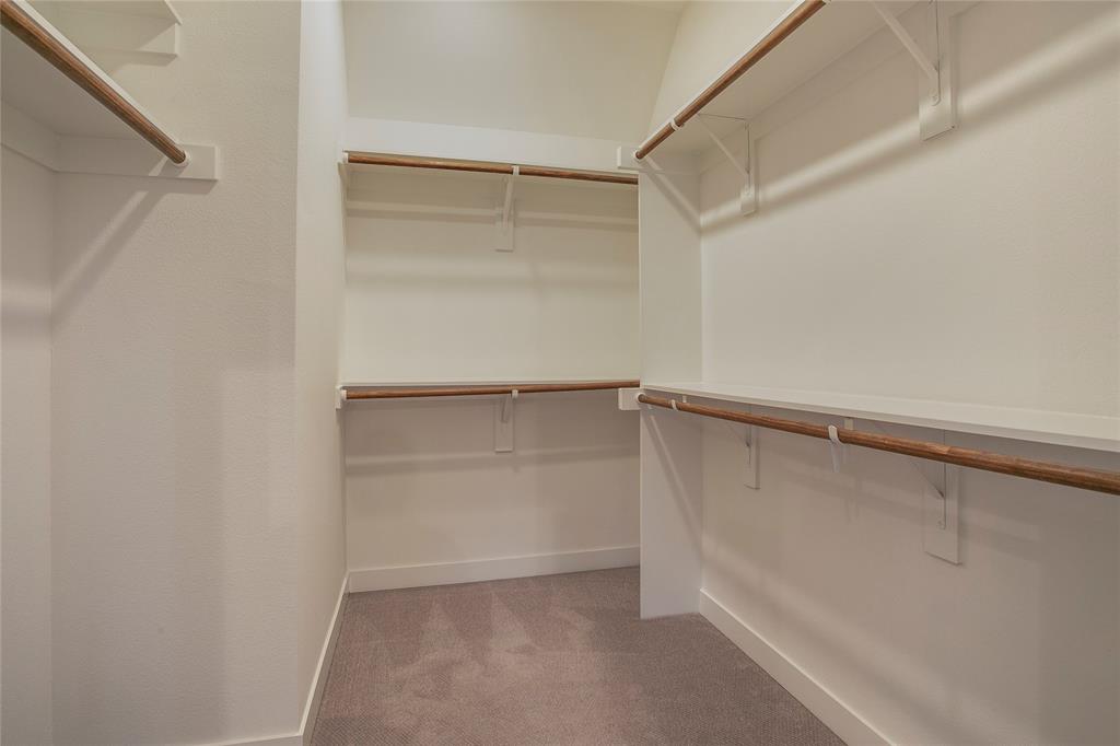 Elsbeth Twnhs Add - Residential Lease