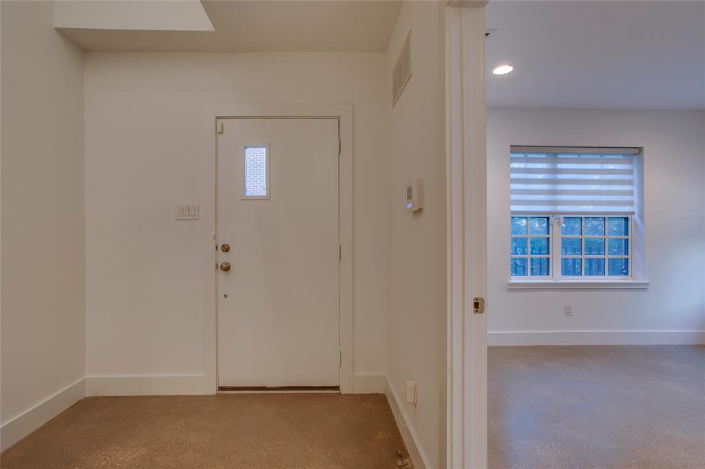 Elsbeth Twnhs Add - Residential Lease