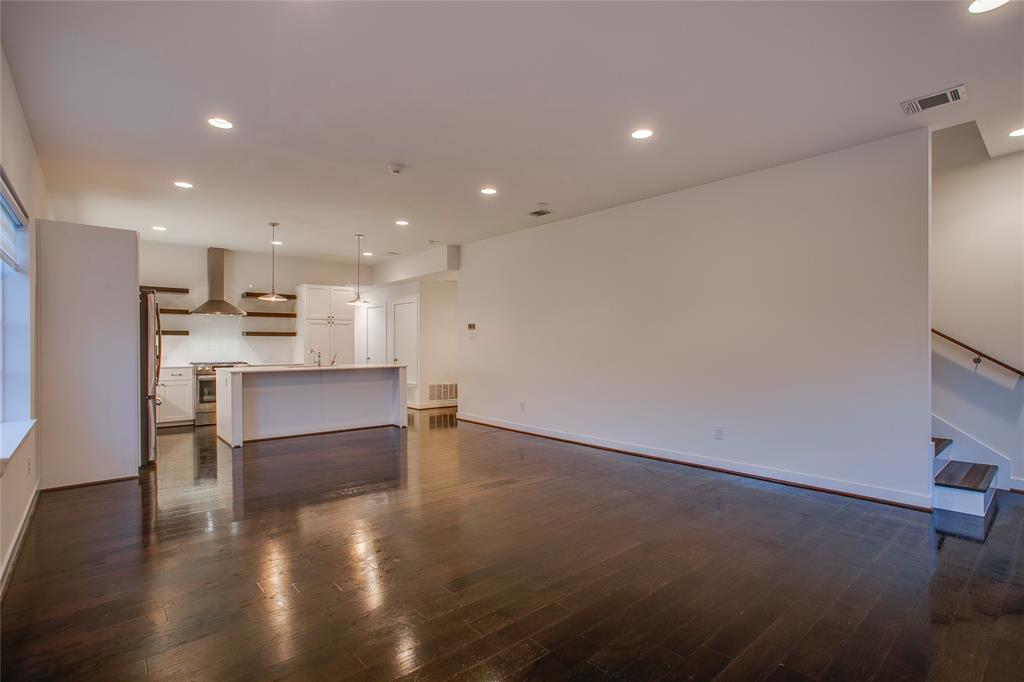 Elsbeth Twnhs Add - Residential Lease