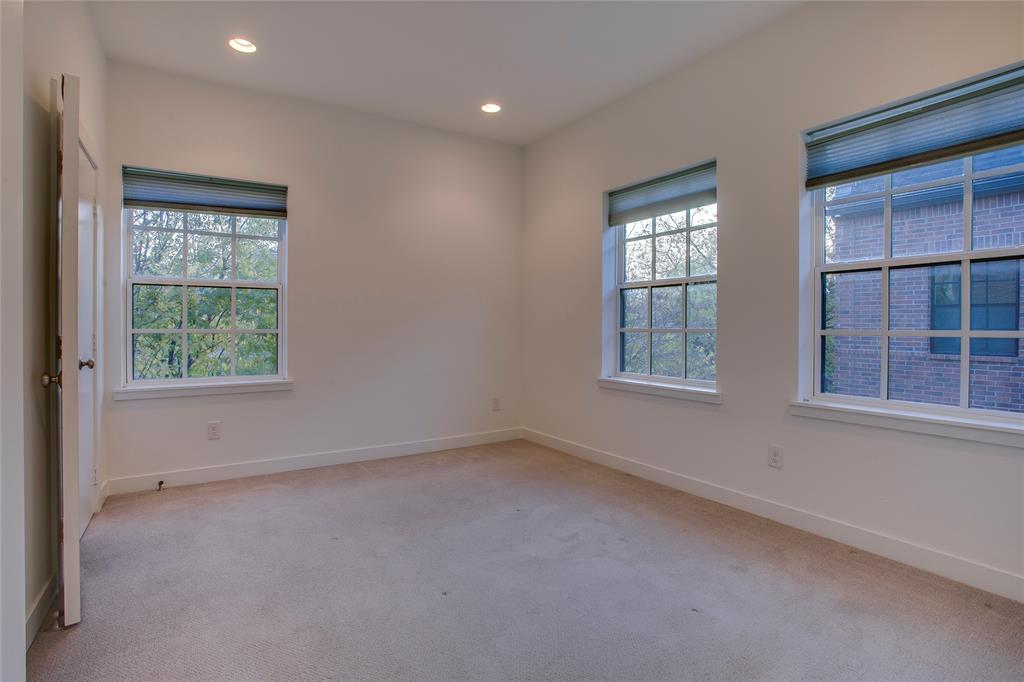 Elsbeth Twnhs Add - Residential Lease