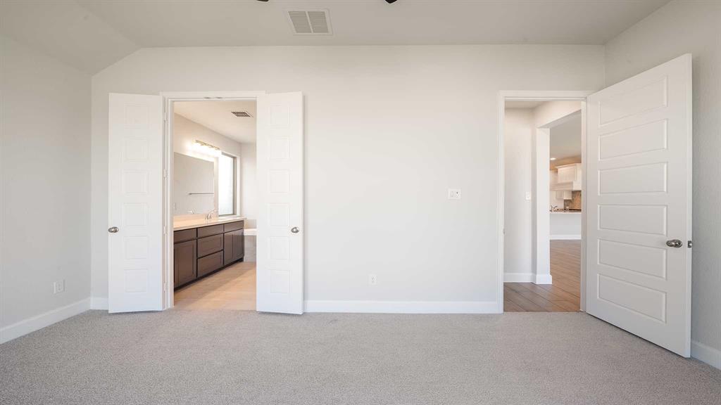 Trinity Falls - Residential