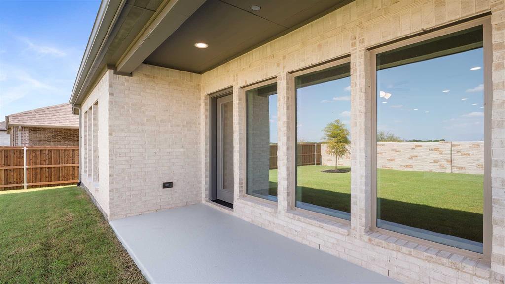 Trinity Falls - Residential