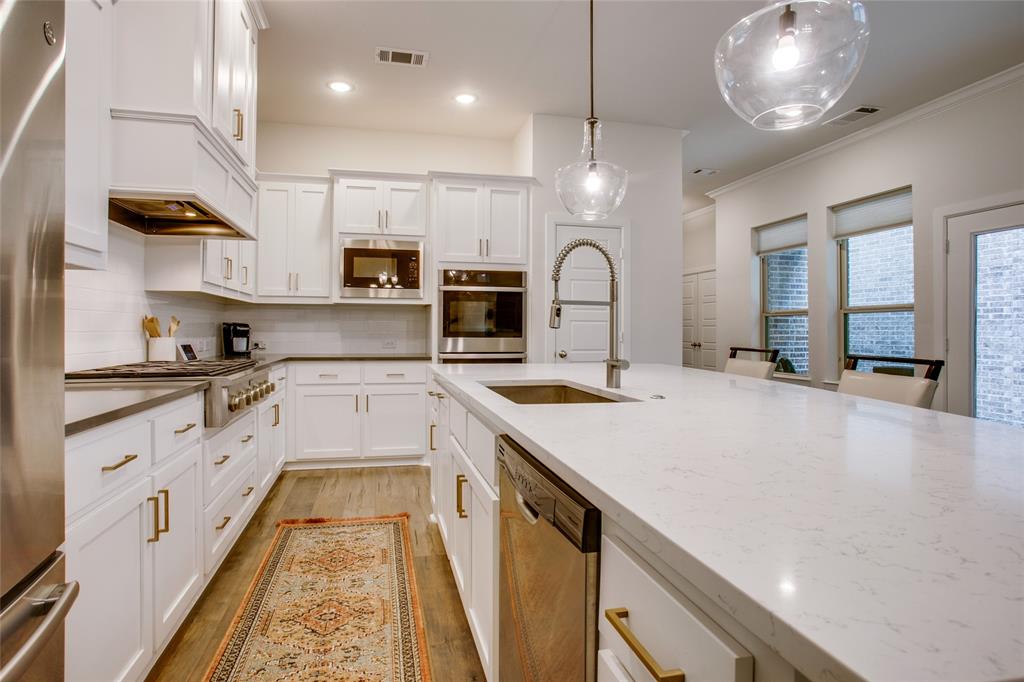 Terraces-Las Colinas - Residential