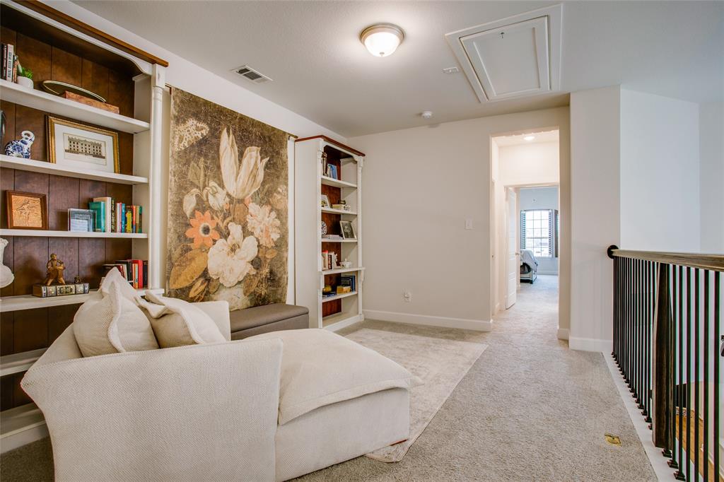 Terraces-Las Colinas - Residential