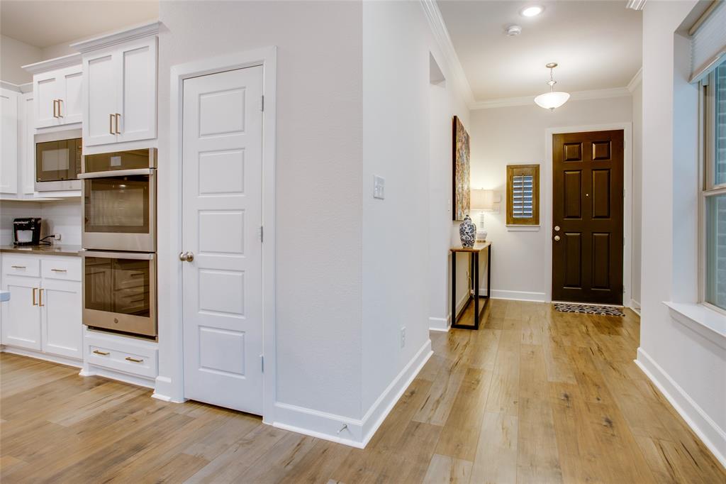 Terraces-Las Colinas - Residential